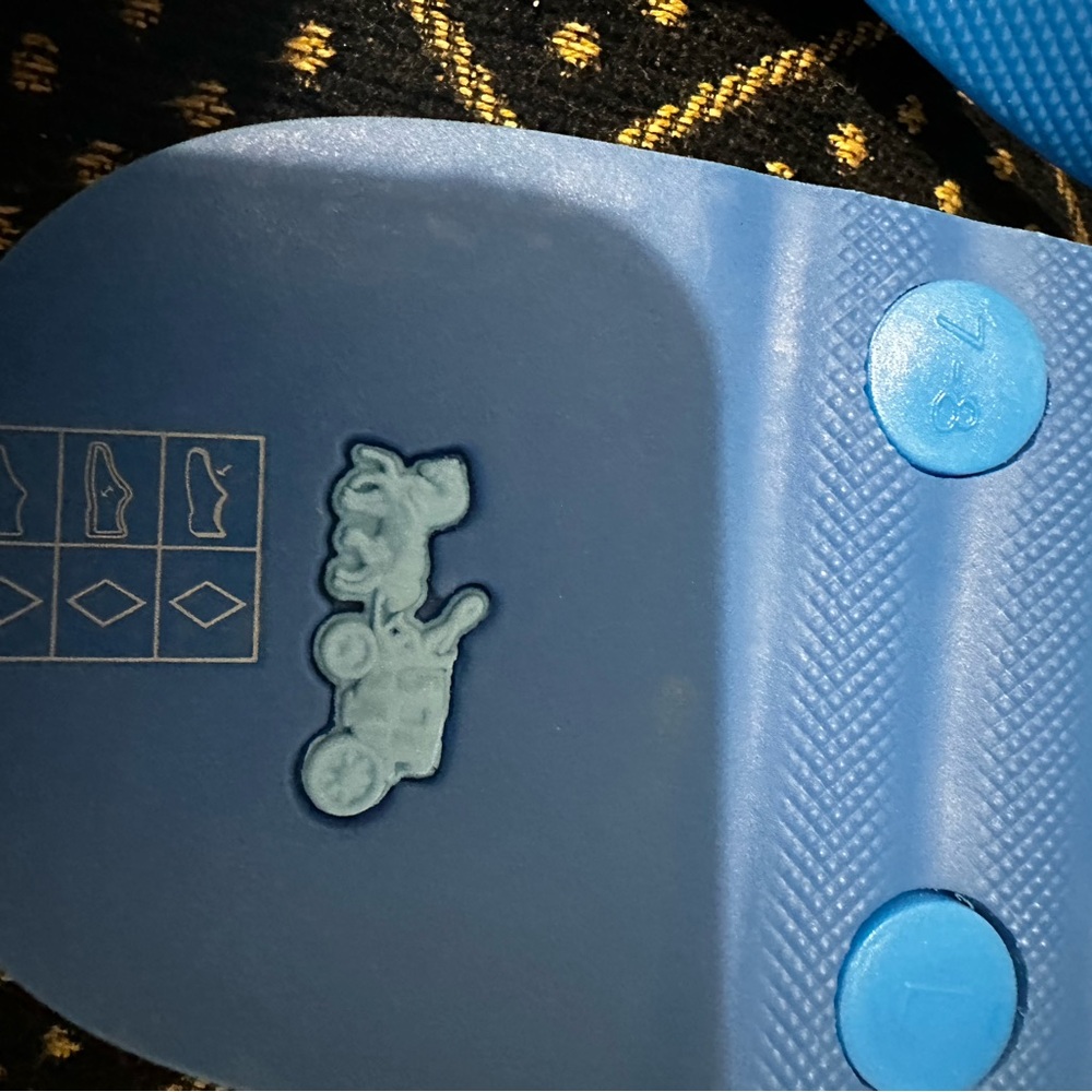 Coach Signature Blue Clogs - Picture 3 of 6